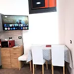 01 Monolocale Ristrutturato A Nuovo Διαμέρισμα